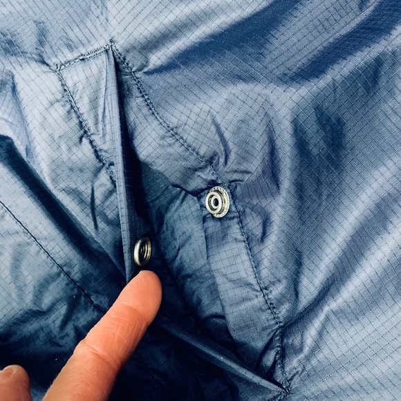 🚫SOLD! NWOT |•GAP•| Reversible Down Puffer Vest • Vintage + Athletic Looks - Picture 11 of 16